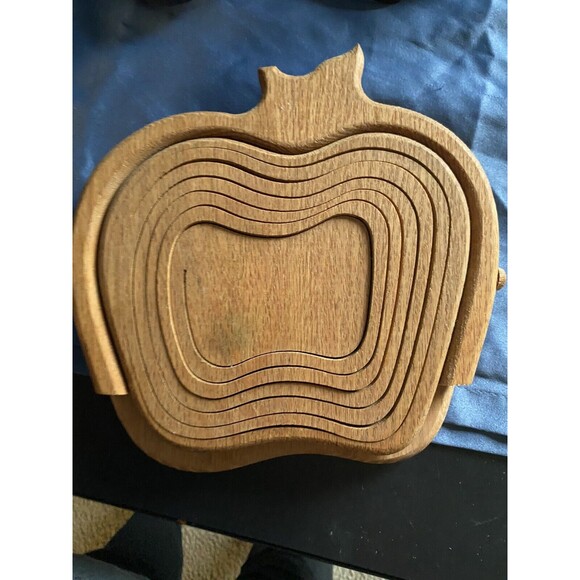 Collapsible Wood Apple Basket Bowl - Picture 2 of 5